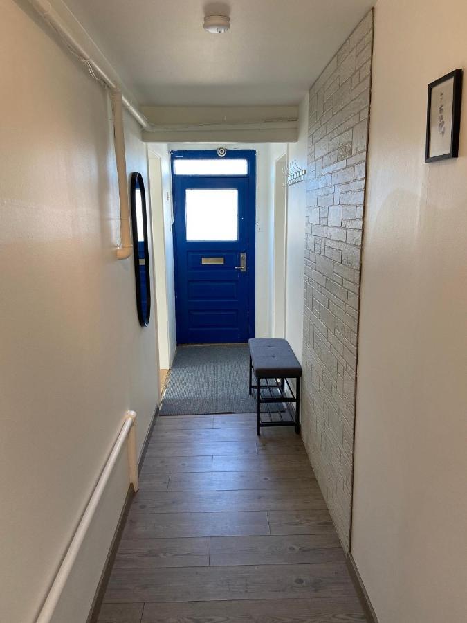 The Little Guesthouse Downtown - Keflavik Airport Exterior photo