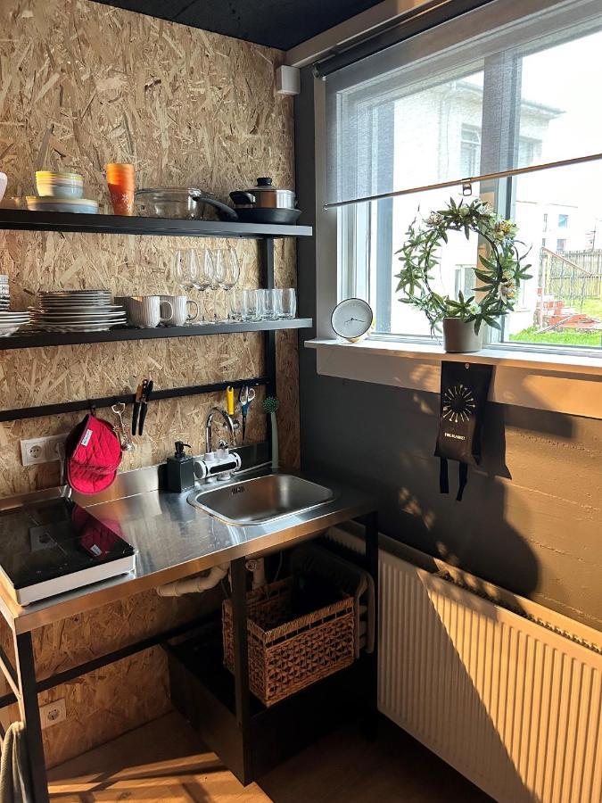 The Little Guesthouse Downtown - Keflavik Airport Exterior photo
